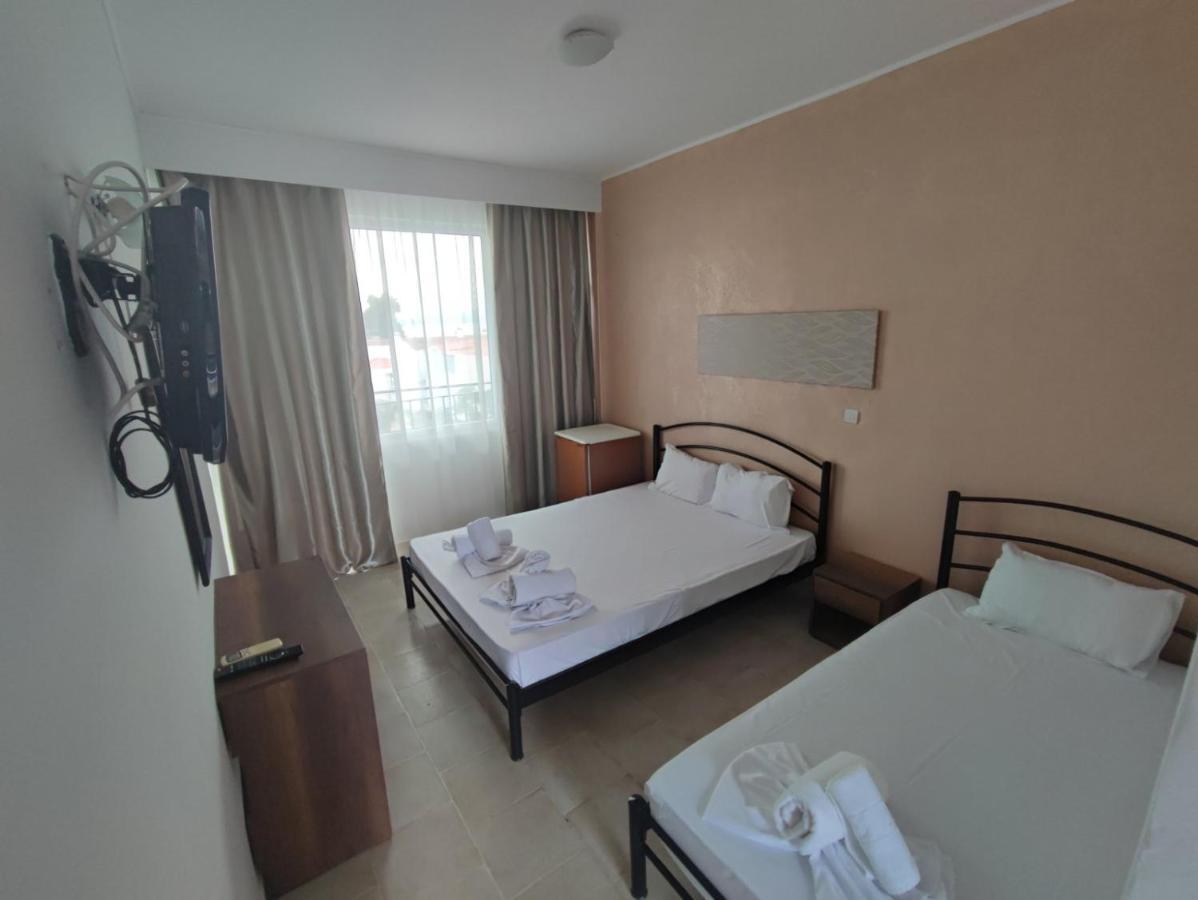 Golden Beach Hotel Metamorfosi  Exterior photo